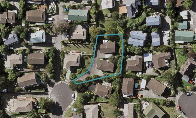 2/11 Kupari Place, Tōtara Vale, Auckland - Carousel 1