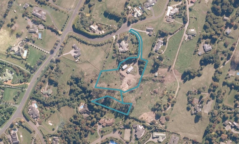 16 Glen Mohr, Taupo - Carousel 1