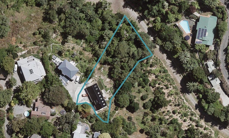 11A Lighthouse Road, Bluff Hill, Napier - Carousel 1