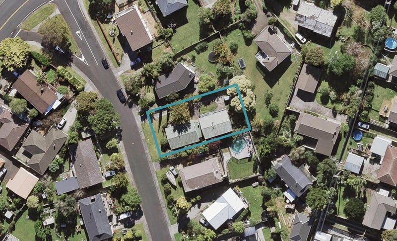 1/6 Anich Road, Massey, Auckland - Carousel 1