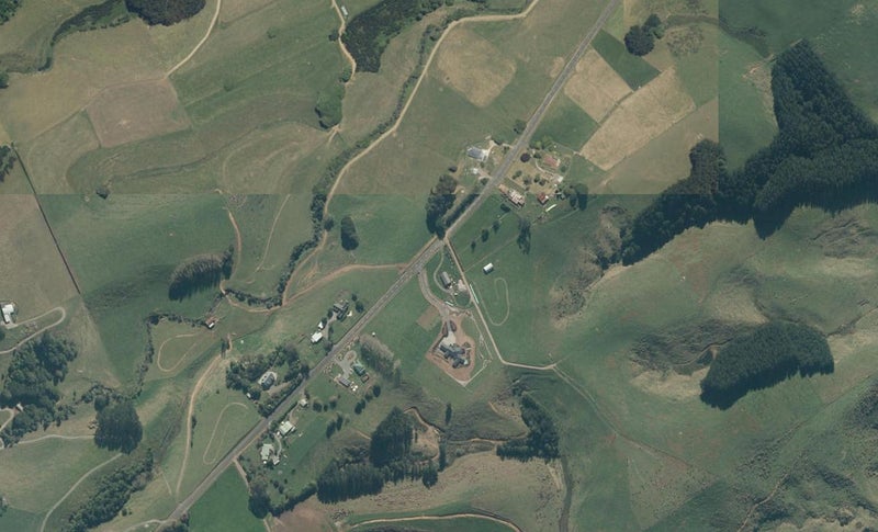 155 Grey Road, Pirongia, Hamilton - Carousel 1