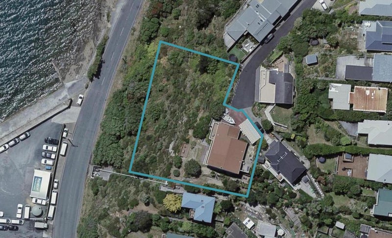 8 Zaida Way, Maupuia, Wellington - Carousel 1