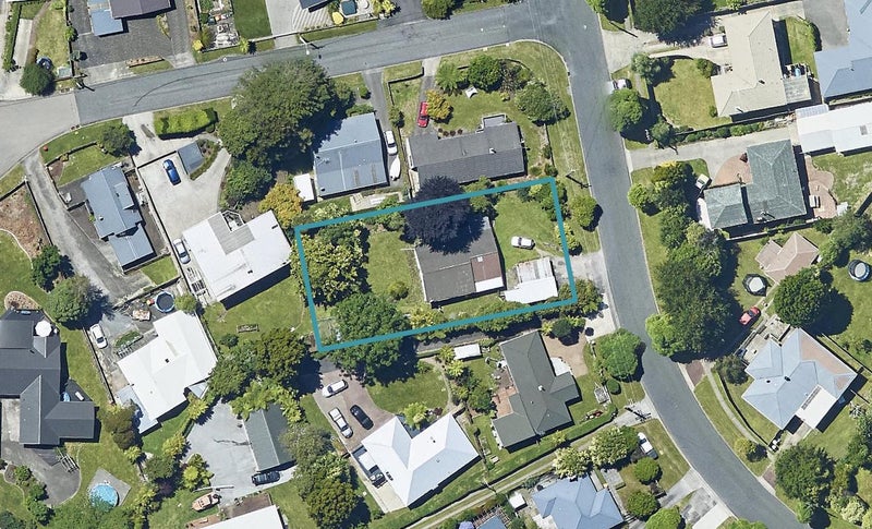 15 Fairley Road, Lynmore, Rotorua - Carousel 1