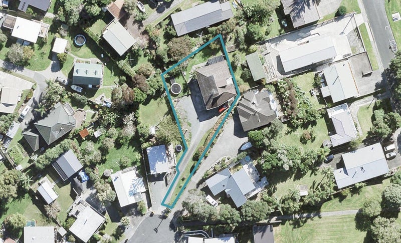23 Piccadilly Circus, Snells Beach, Snells Beach - Carousel 1