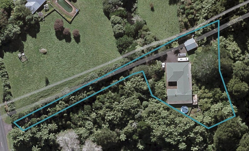 65 Ridgewood Drive, Ridgewood, New Plymouth - Carousel 1