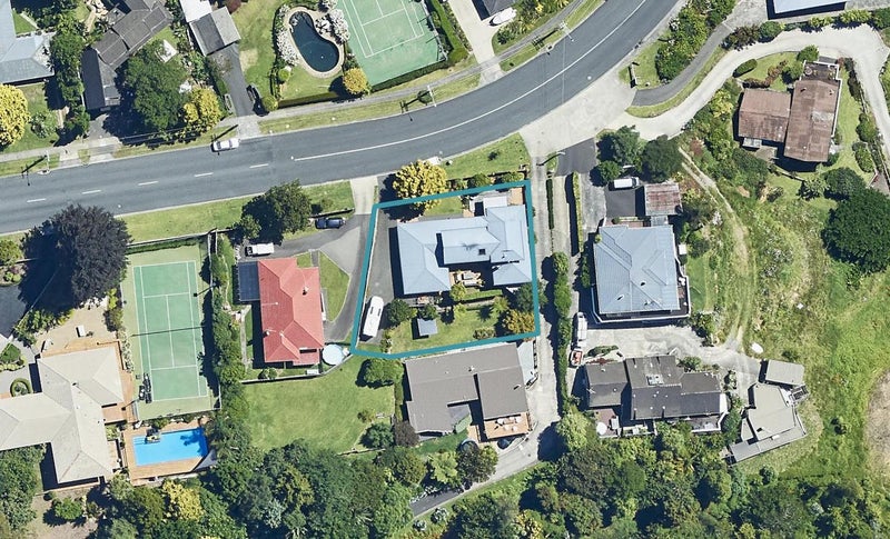256 Grange Road, Otumoetai, Tauranga - Carousel 1