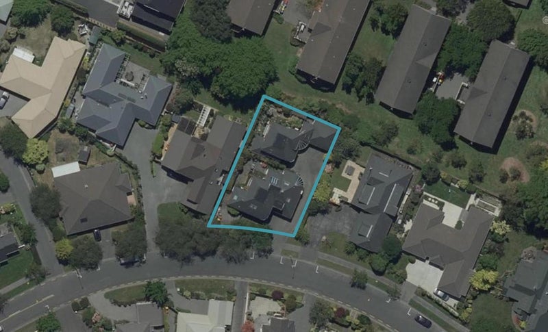 2/11 Ilam Park Place, Ilam, Christchurch - Carousel 1