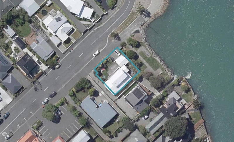 8 Beachville Road, Redcliffs, Christchurch - Carousel 1