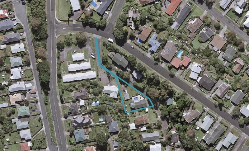 8A Nevada Drive, Merrilands, New Plymouth - Carousel 1