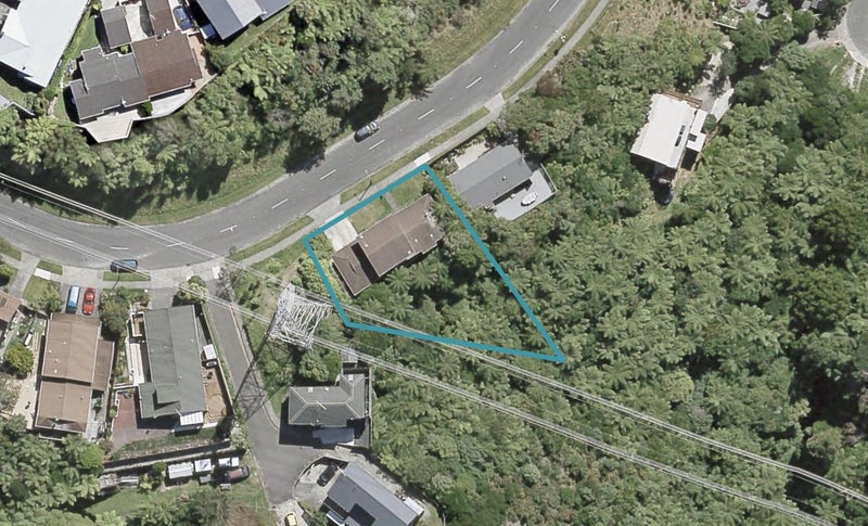 26 Matuhi Street, Tirohanga, Lower Hutt - Carousel 1