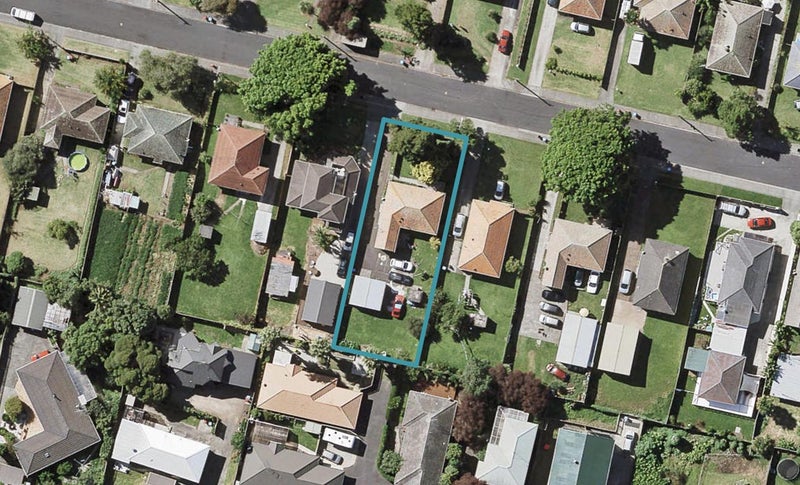 28 Caen Road, Panmure, Auckland - Carousel 1