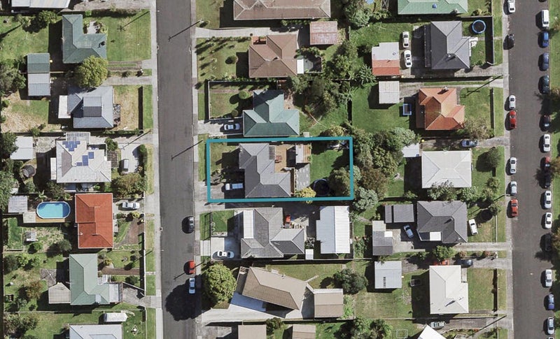 16 Greenmeadows Avenue, Manurewa East, Auckland - Carousel 1
