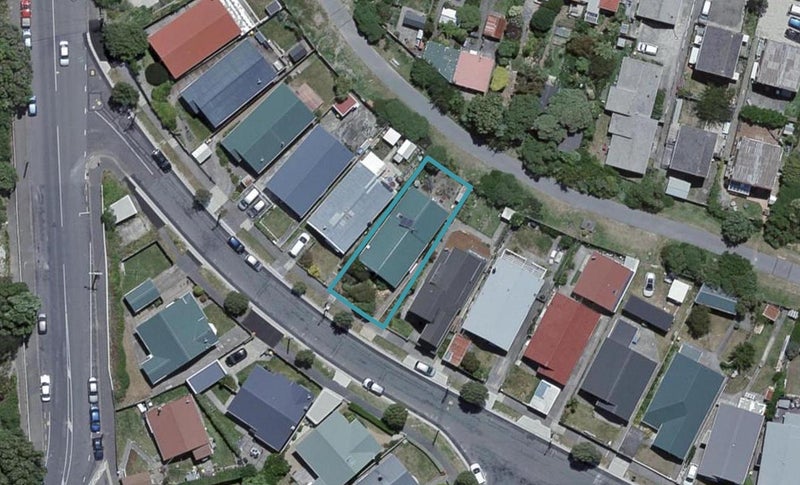 13 Endeavour Street, Lyall Bay, Wellington - Carousel 1