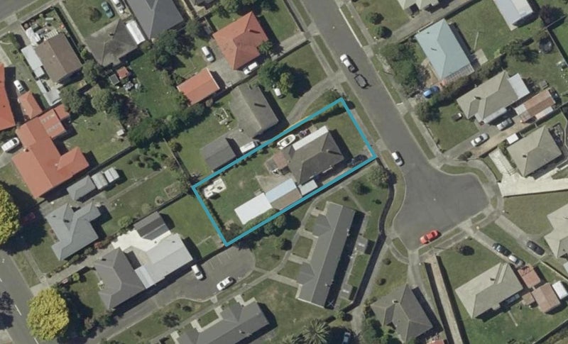 8 Forth Terrace, Roslyn, Palmerston North - Carousel 1