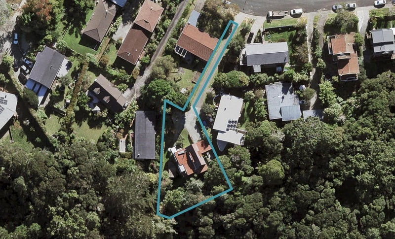 12 Morriggia Place, Bayview, Auckland - Carousel 1