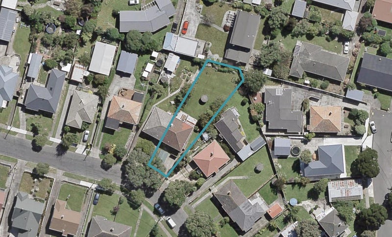 8 Gadsby Street, Avalon, Lower Hutt - Carousel 1