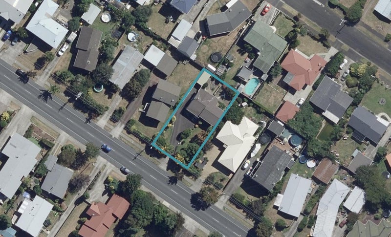 180 Newcastle Road, Nawton, Hamilton - Carousel 1