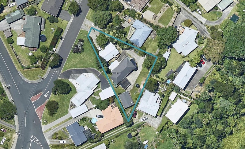 10 Wellesley Grove, Gate Pa, Tauranga - Carousel 1