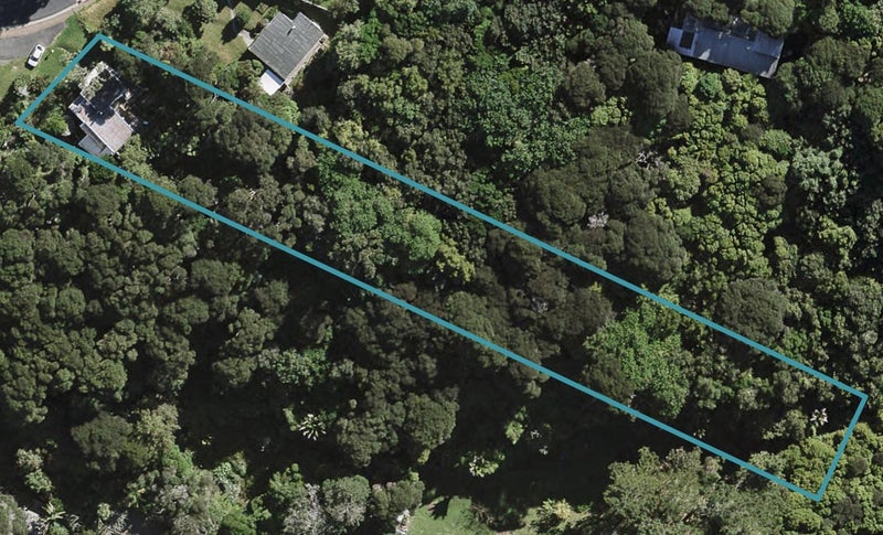 14 Goodwin Avenue, Oneroa, Waiheke Island - Carousel 1