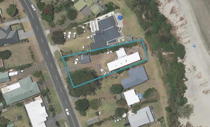 31 Robert Street, Mangawhai Heads, Mangawhai - Carousel 1