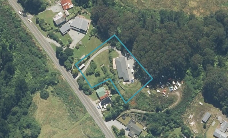 225 Rutherglen Road, Rutherglen, Greymouth - Carousel 1
