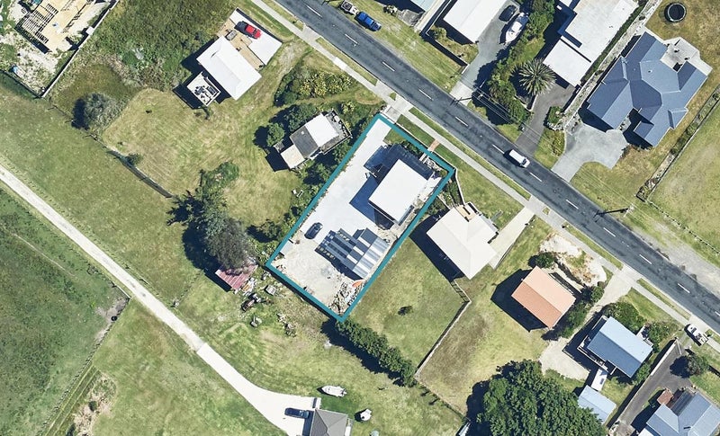 146 Pukehina Parade, Pukehina, Te Puke - Carousel 1
