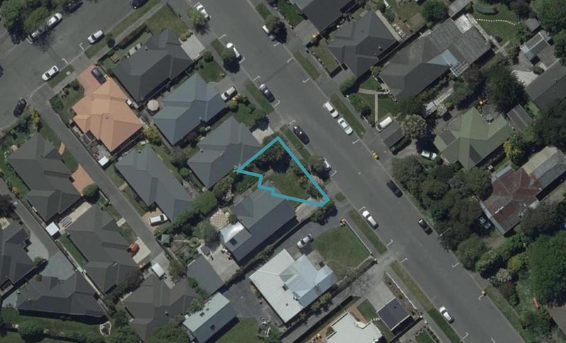 1/11 Lindores Street, Addington, Christchurch - Carousel 1