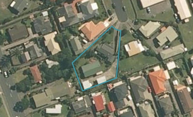 14A Ross Crescent, Orewa, Orewa - Carousel 1