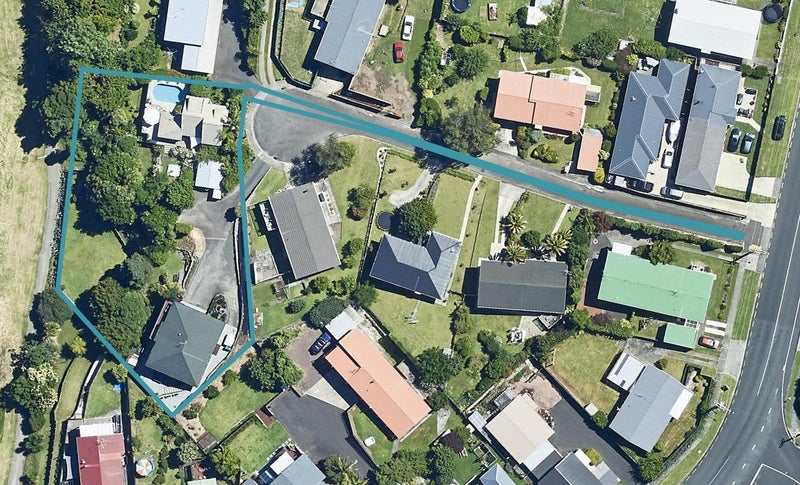 8A Jules Way, Otumoetai, Tauranga - Carousel 1