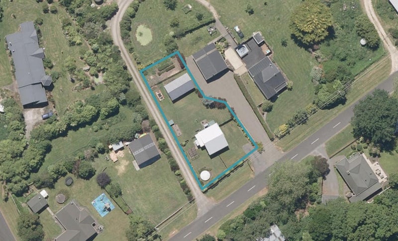 9 Papaiti Road, Aramoho, Whanganui - Carousel 1