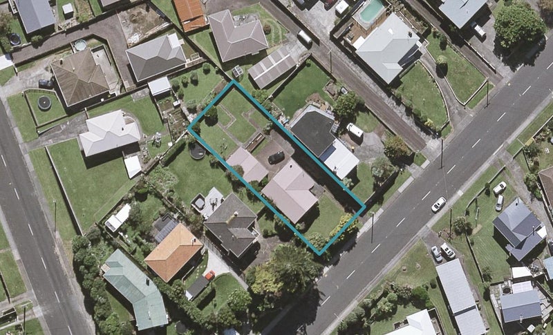 102 Ngamotu Road, Spotswood, New Plymouth - Carousel 1