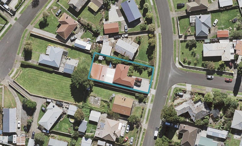 13 Ashgrove Road, Mangere, Auckland - Carousel 1