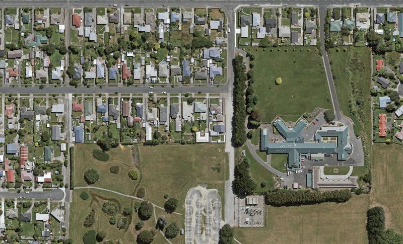 73 Nichol Street, Heidelberg, Invercargill - Carousel 1