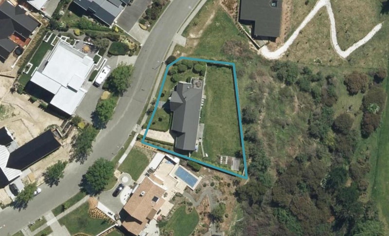 16 Golf View Close, Blenheim - Carousel 1