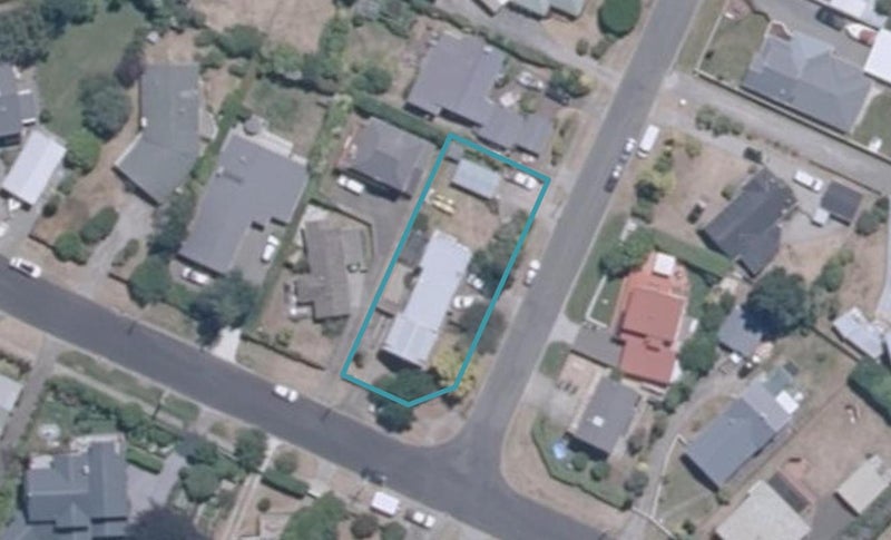 70 Rainbow Drive, Rainbow Point, Taupo - Carousel 1