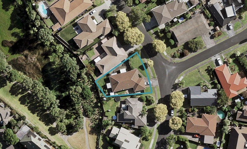 10 Westholm Way, Pahurehure, Papakura - Carousel 1
