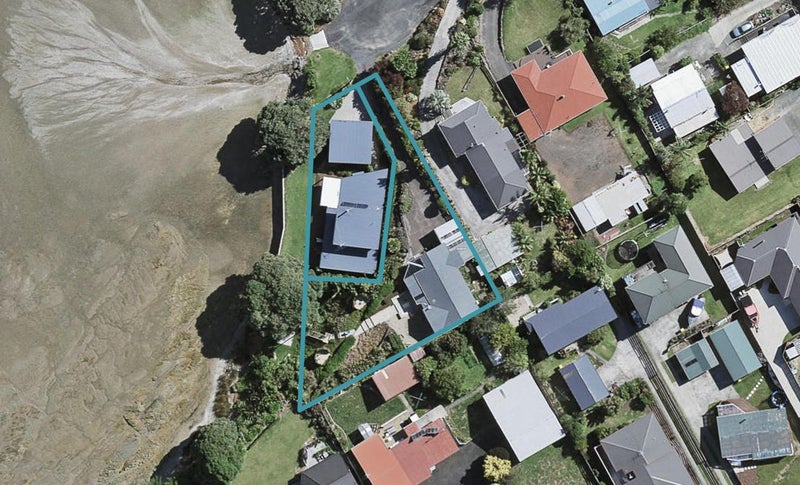 23 Keven Road, Pukekohe - Carousel 1