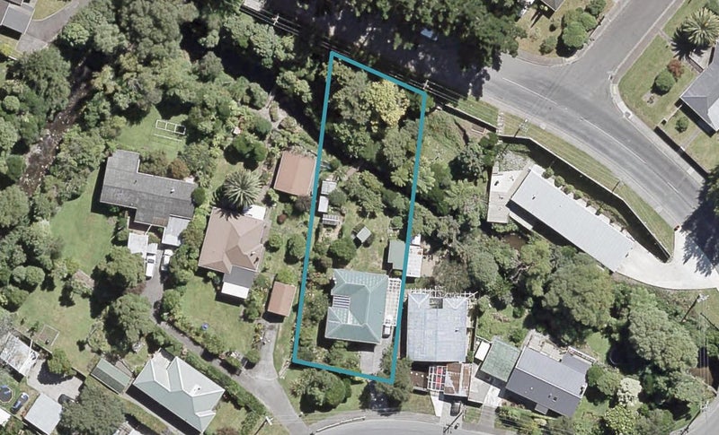 8 Maymorn Road, Te Marua, Upper Hutt - Carousel 1