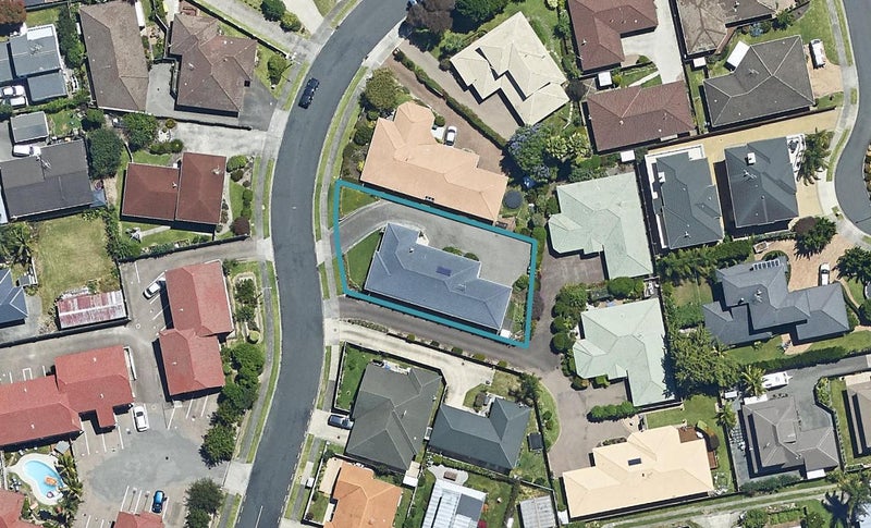8 Tekoah Place, Judea, Tauranga - Carousel 1