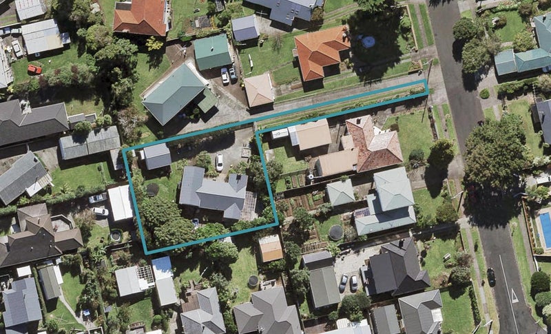 26 Scott Avenue, Mangere Bridge, Auckland - Carousel 1