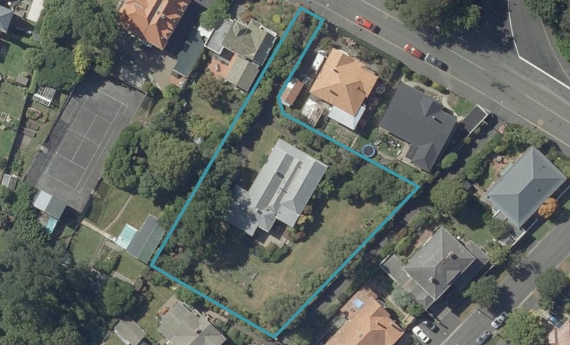 141 Eglinton Road, Mornington, Dunedin - Carousel 1