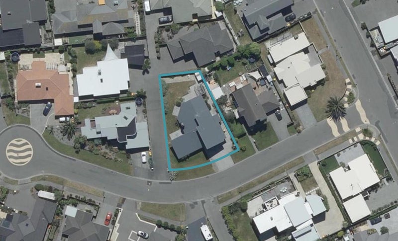 6 Sandalwood Place, Waimairi Beach, Christchurch - Carousel 1