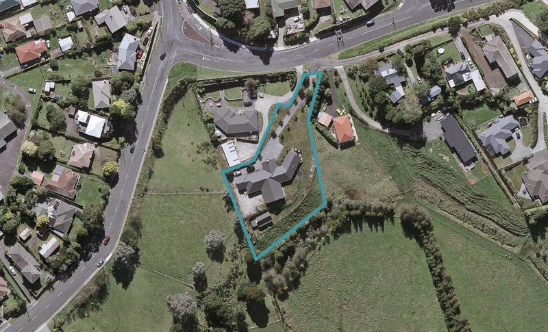 2A Junction Street, Welbourn, New Plymouth - Carousel 1