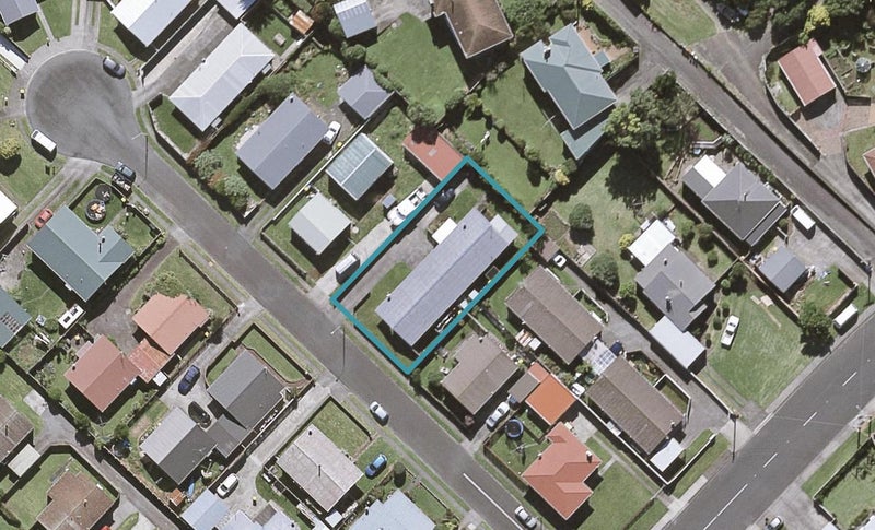 6 Naumai Place, Spotswood, New Plymouth - Carousel 1
