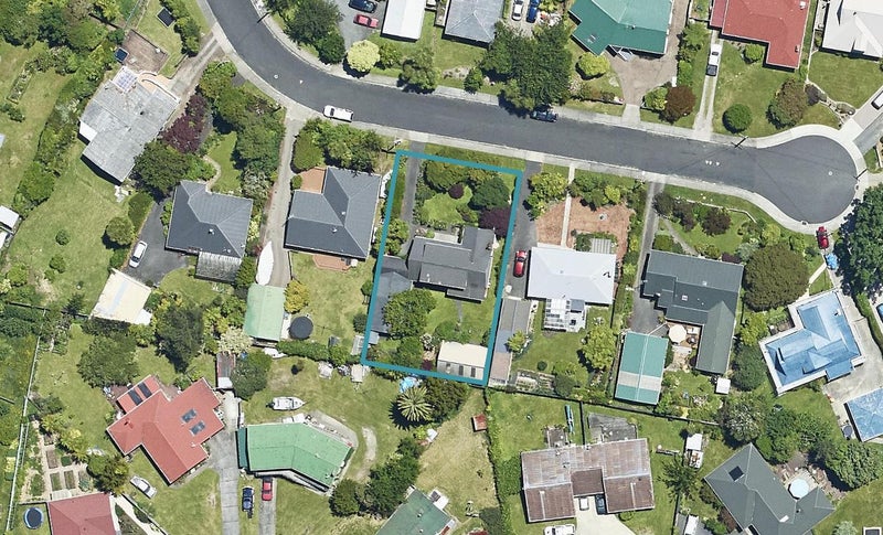 4 Mahana Place, Springfield, Rotorua - Carousel 1