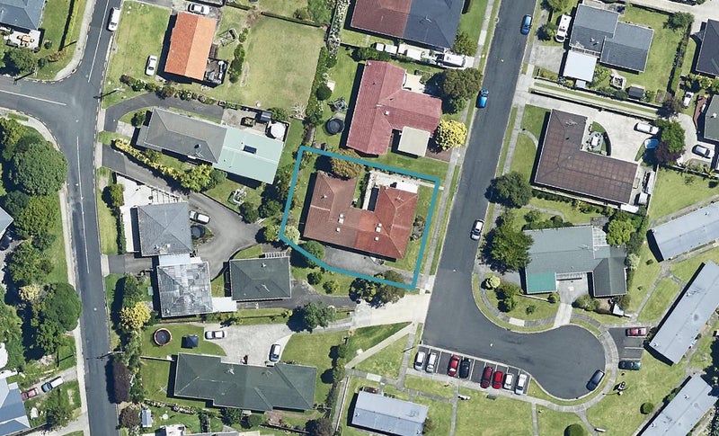 39A Shelley Street, Otumoetai, Tauranga - Carousel 1