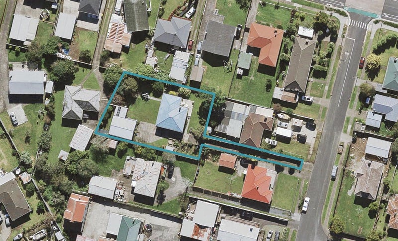 52 Duggan Avenue, Mangere, Auckland - Carousel 1