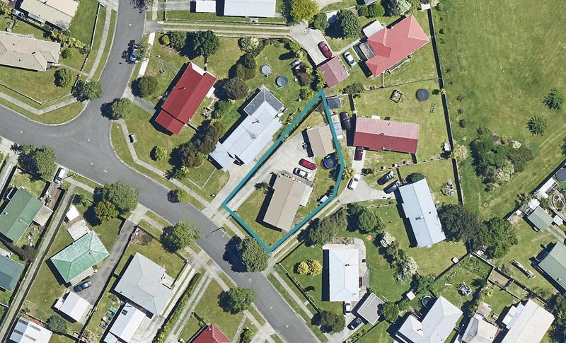 11 Ruby Place, Pukehangi, Rotorua - Carousel 1