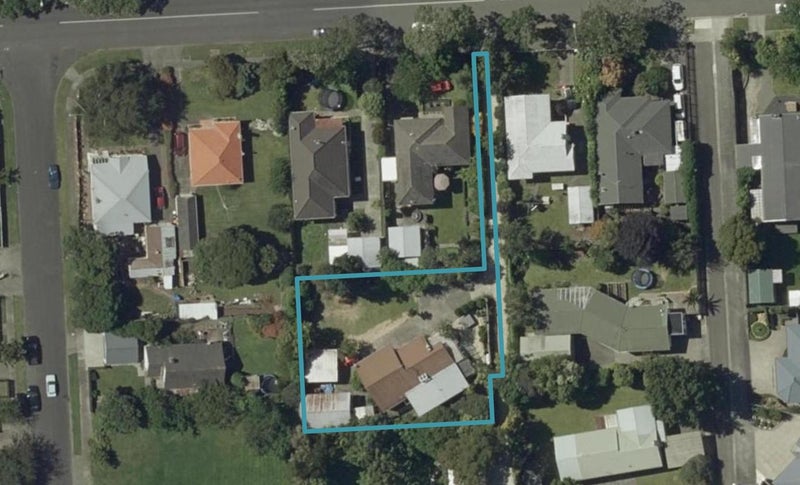 72A Pahiatua Street, Hokowhitu, Palmerston North - Carousel 1