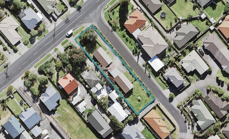 106 Hutchinson Avenue, New Lynn, Auckland - Carousel 1